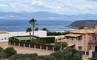 Casa adosada con hermosas vistas al mar y a la bahía de Palma