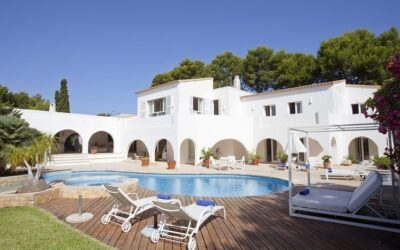 Incredible Villa en Sol de Mallorca with Renting License